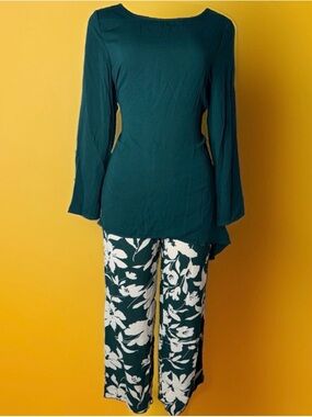 Women's Floral Wide-Leg Pants set